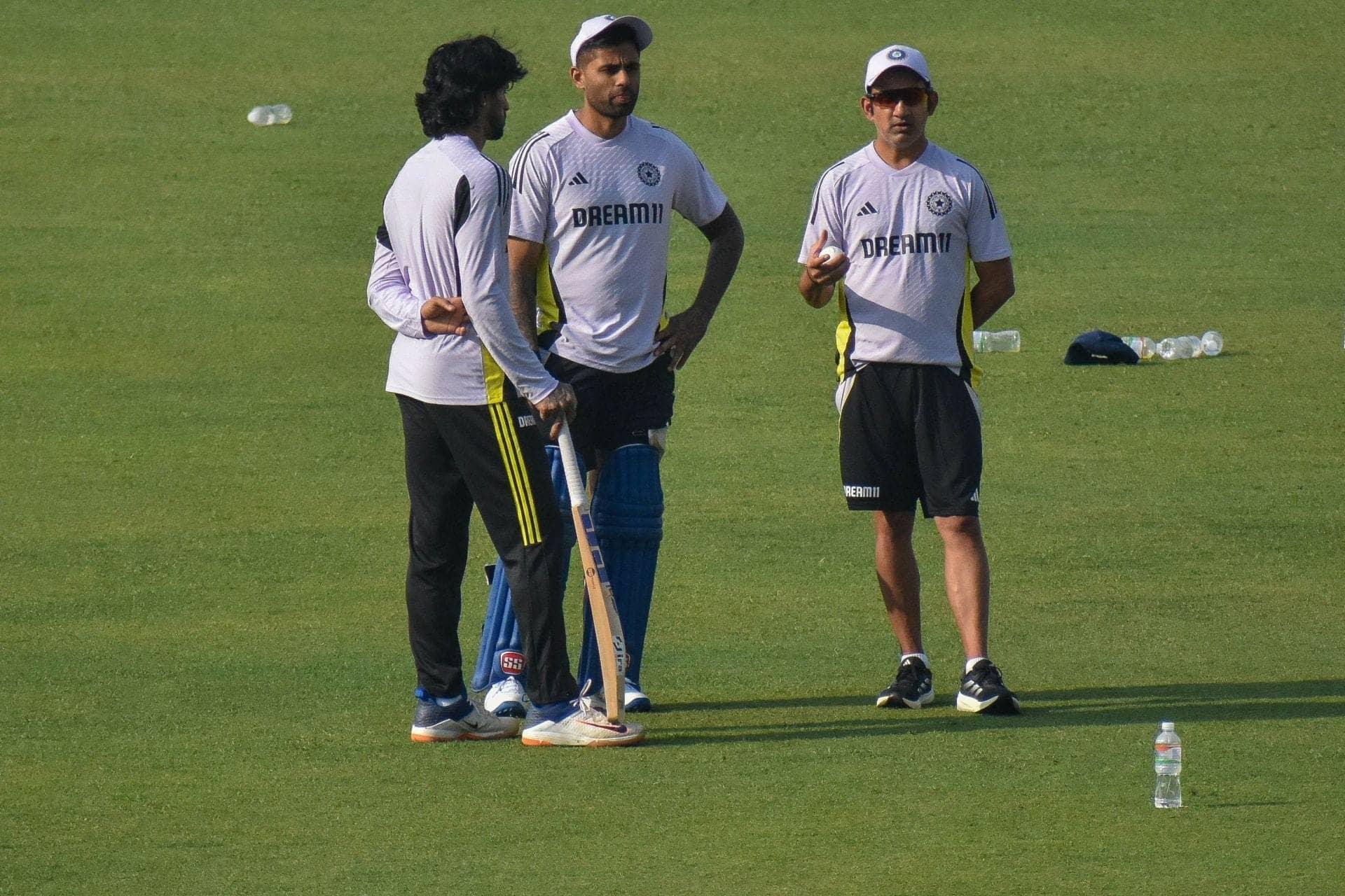 Varma fires up support for SKY and Gambhir, no chaos allowed