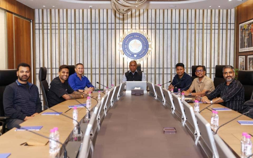 Shubman Gill's Shocking Exit from India's T20 World Cup Squad