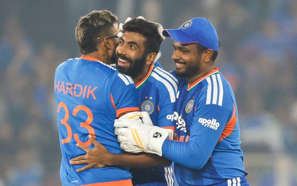 India ka T20 World Cup Squad: Trophy Ghar Leke Aana Hai!