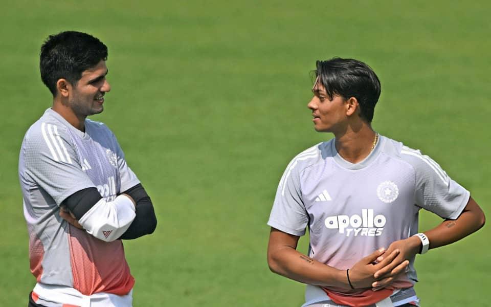 Aakash Chopra Demands Jaiswal Over Gill for T20 World Cup!