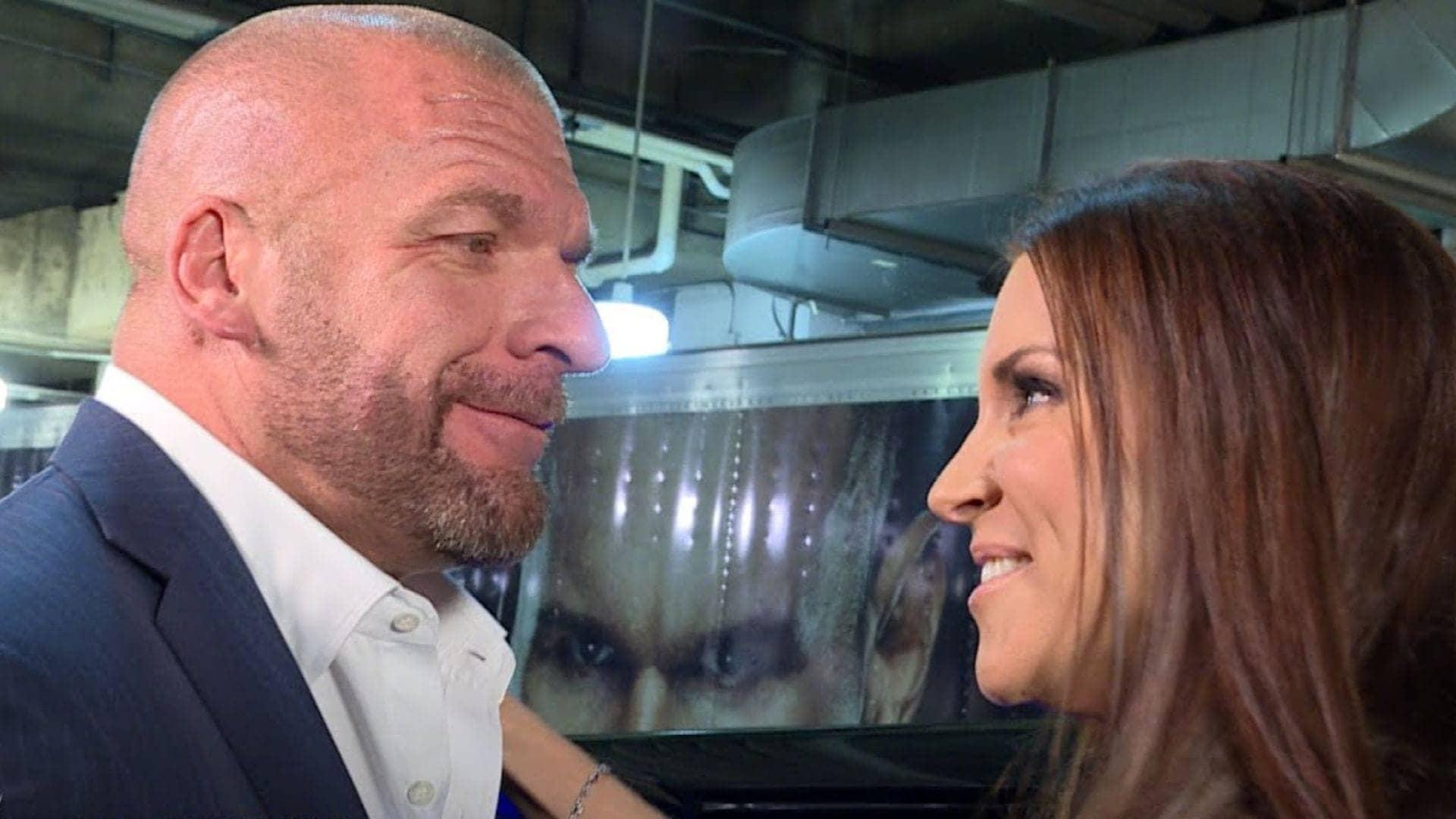 WWE ki duniya mein koi ladayi nahi, sab theek hai bhai!