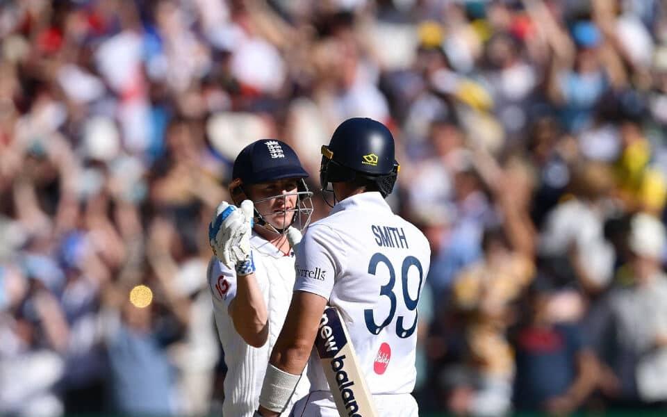 England Shocks Australia in Thrilling Ashes Test Showdown