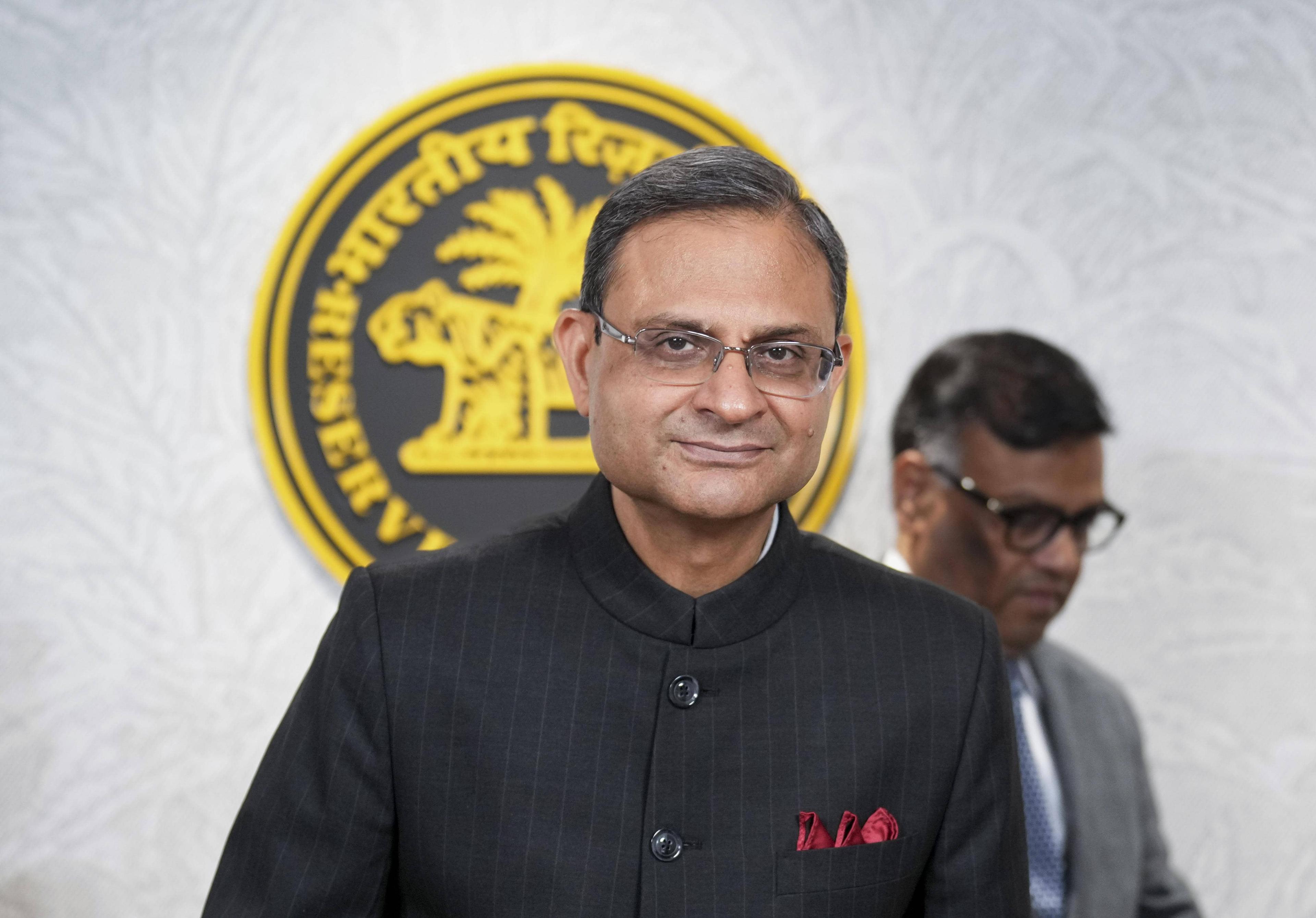 Sanjay Malhotra's Epic Rallying Cry to RBI Team: Let's Win!