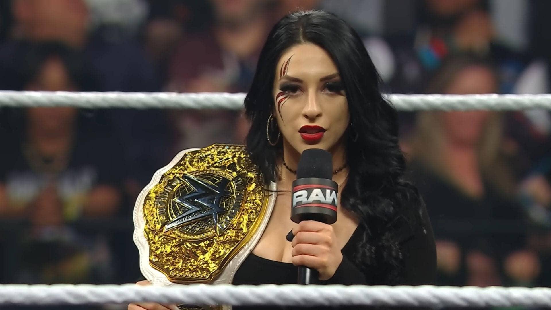 Stephanie Vaquer vows to rise after injury, believe it!
