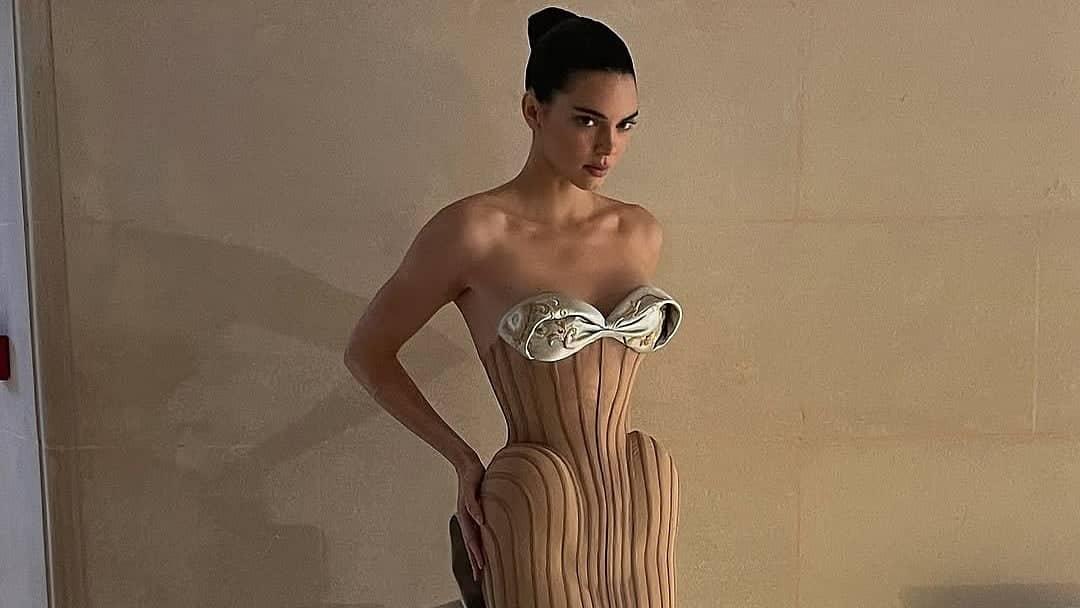 Kendall Jenner Dismisses Lesbian Rumors Like a Boss!