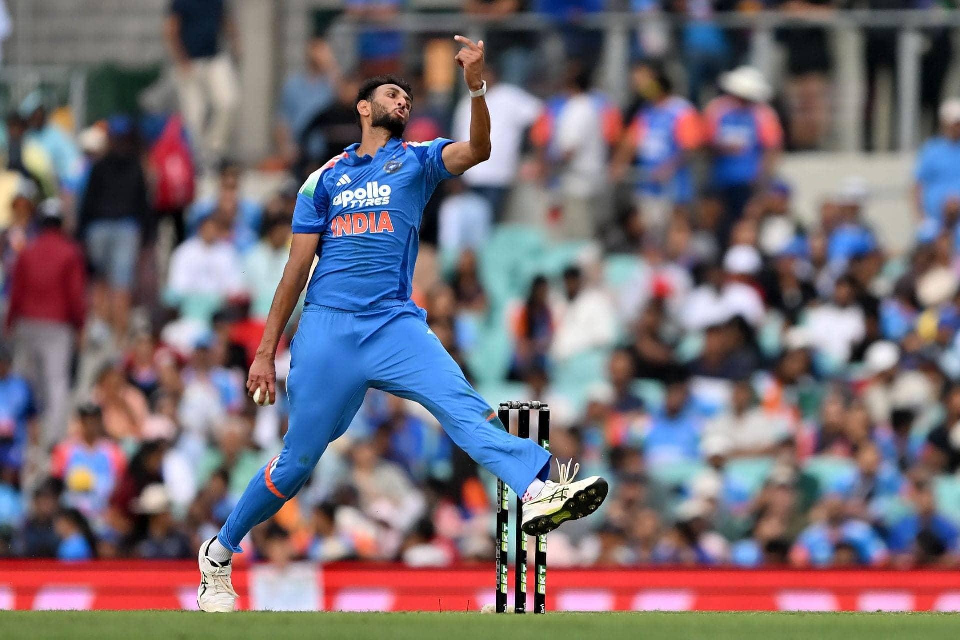 Prasidh Krishna's Spell Casts Out Mitchell Hay in ODI Duel