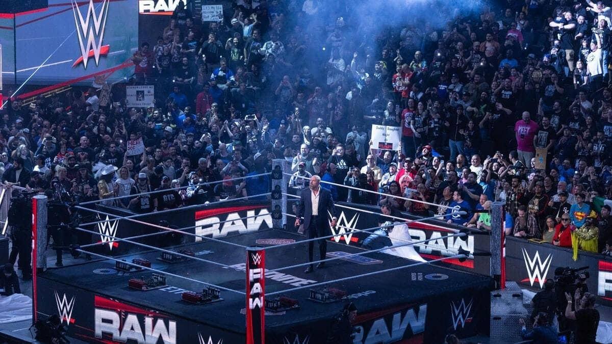 Becky Lynch's WWE Future on the Line? WrestleMania Drama Ahead!