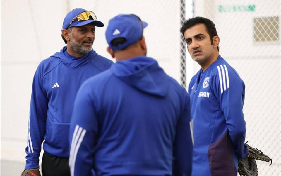 India's Batting Coach Dismisses Rift Among Cricket Legends