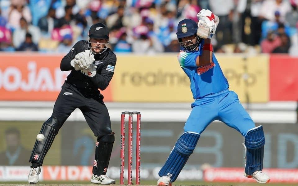 Dodda Ganesh Schools Team on Rahul’s Batting Spot - No. 6? Nah!