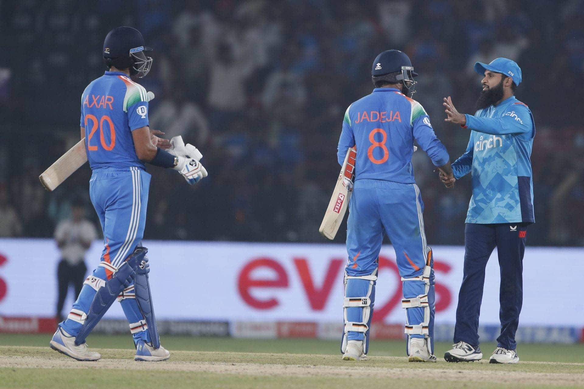 Kaif's Spell: Axar Should Replace Jadeja in ODI Squad