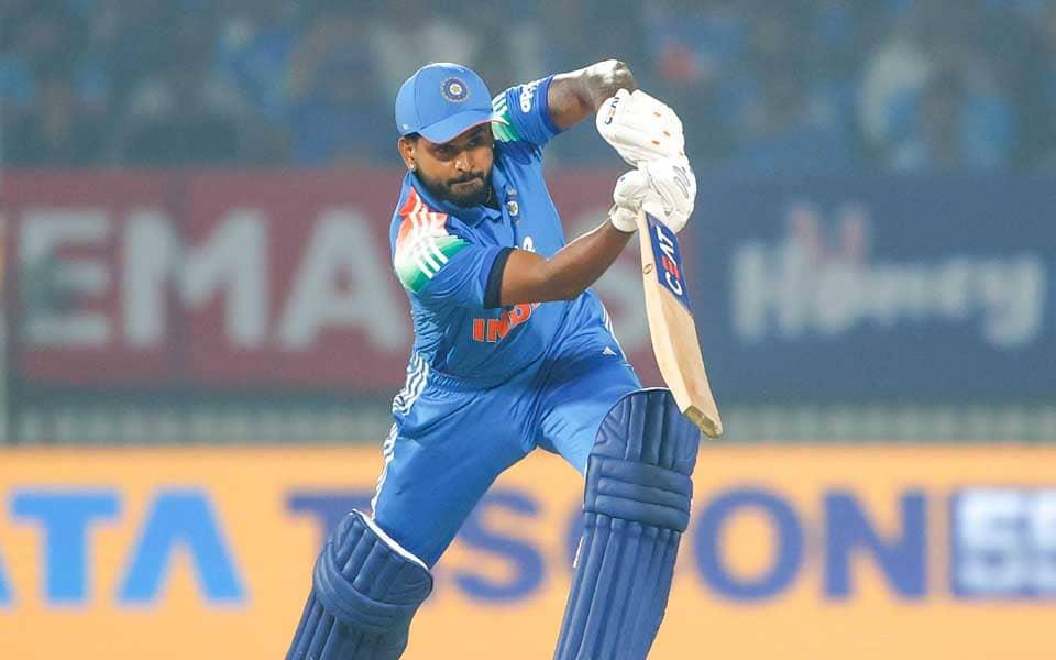 Irfan Pathan's fiery call for Iyer at No. 3 against NZ