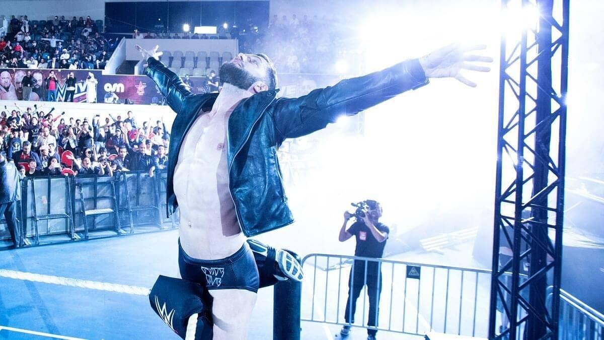Finn Balor ko Sami Zayn ka zabardast message, kya maza hai!