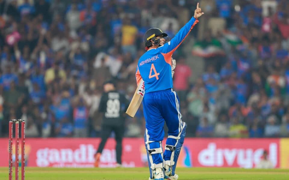 Kris Srikkanth's electrifying praise for Abhishek Sharma
