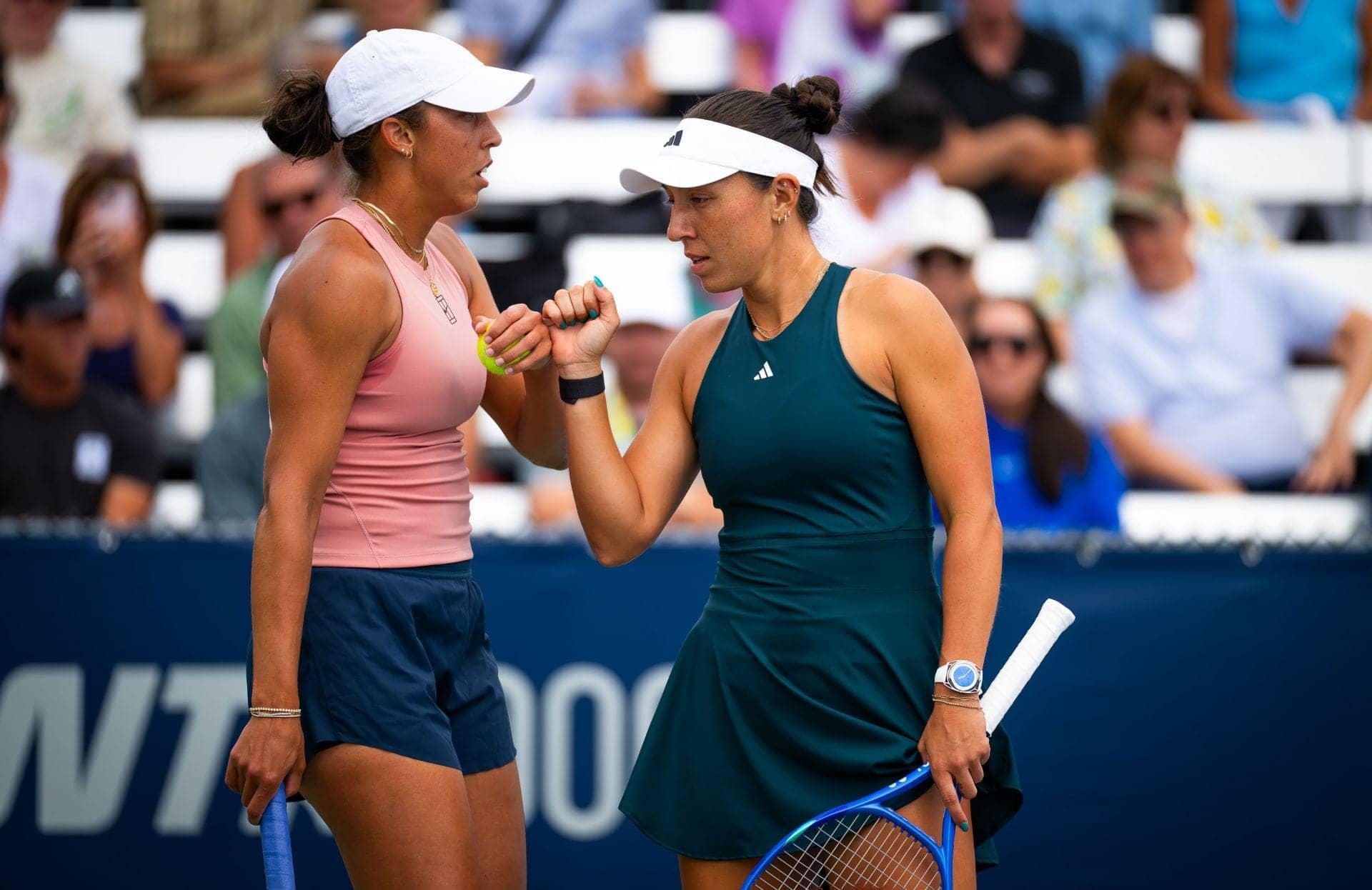 Madison aur Jessica ka podcast pehle, match baad mein!