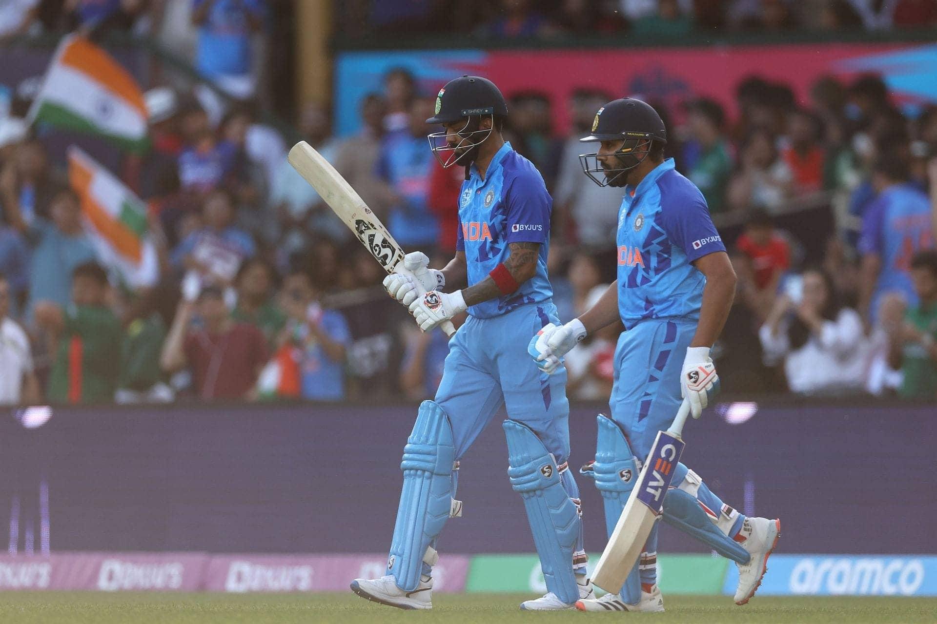 Kevin Pietersen Teams Up with Rohit Sharma and KL Rahul