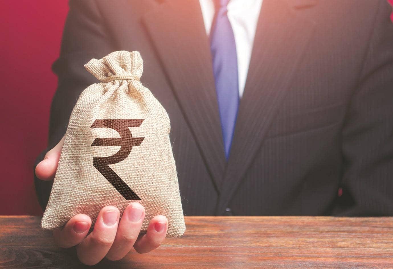 Rupee ka drama: 93-94 tak ka safar shuru, kya hoga bhai?
