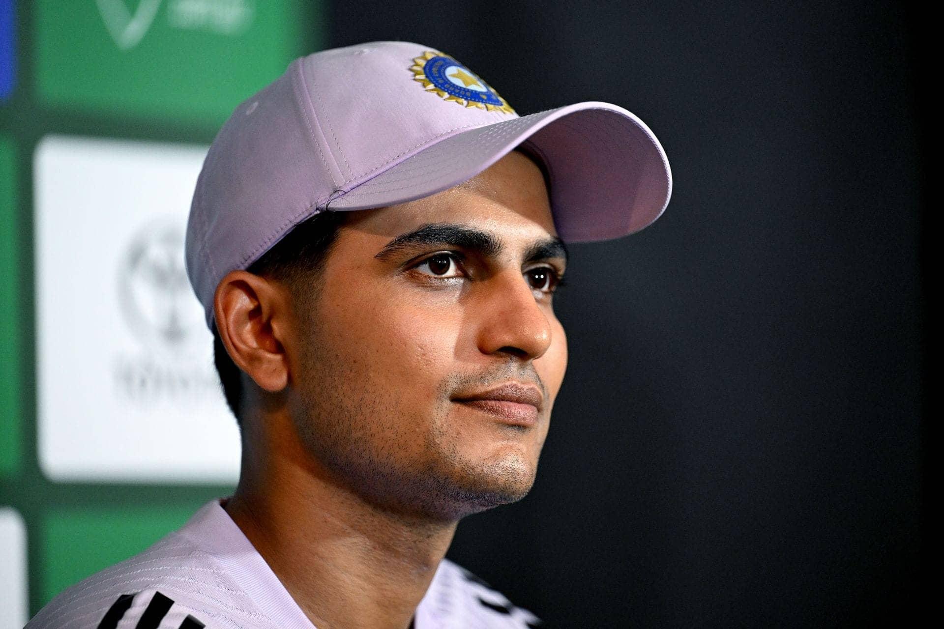 Shubman Gill Spotted at Mumbai Airport After Ranji Trophy Struggles