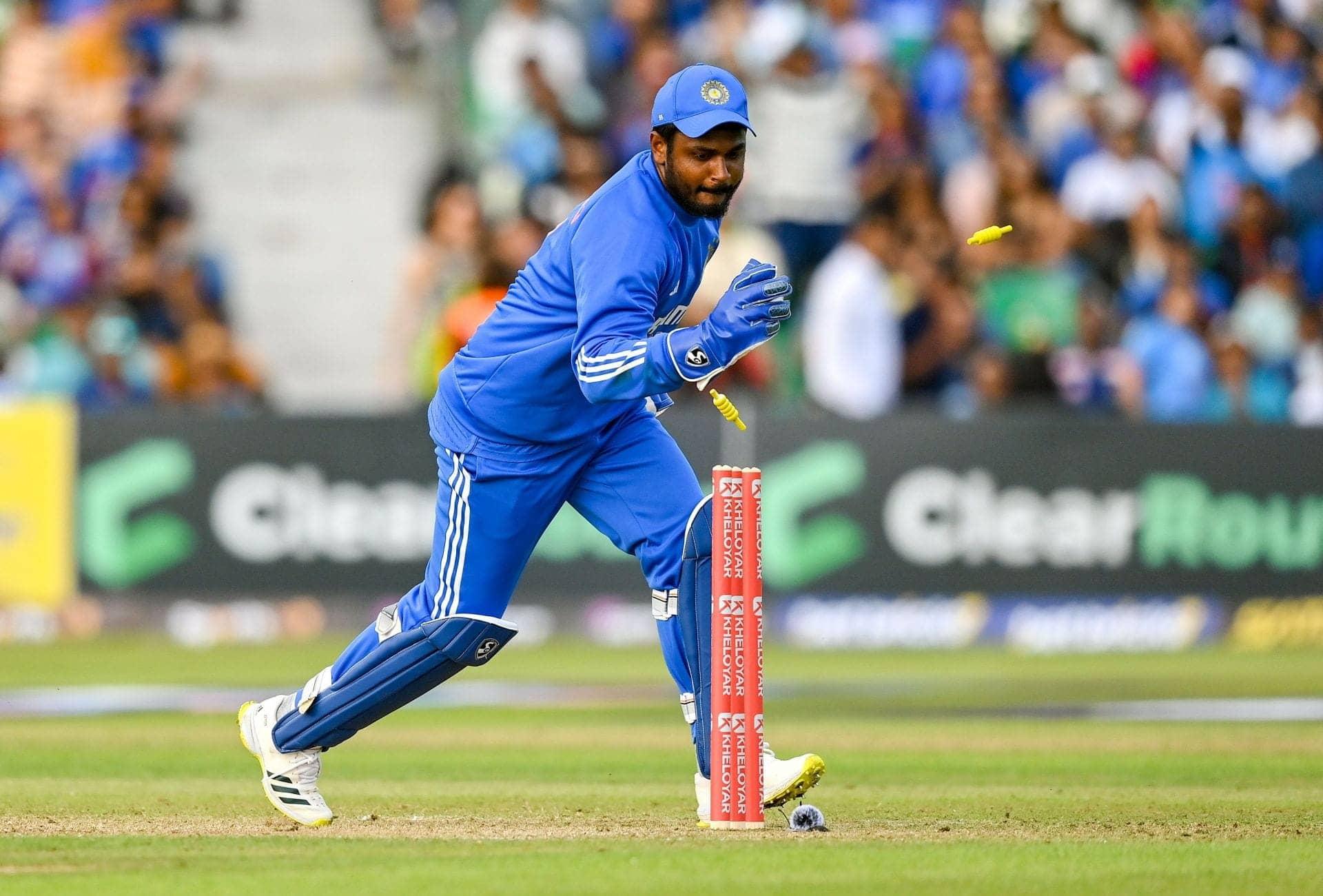 Sanju Samson Struts Off, Drops Gear Like a True Champ!