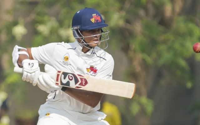 Mumbai's Enchanted Return: Thakur and Jaiswal's Quest Awaits