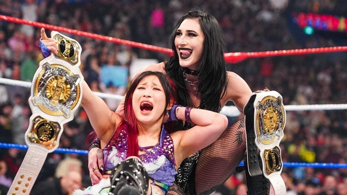 Bella Twins Plot to Reclaim Their Gold from Rhea and IYO
