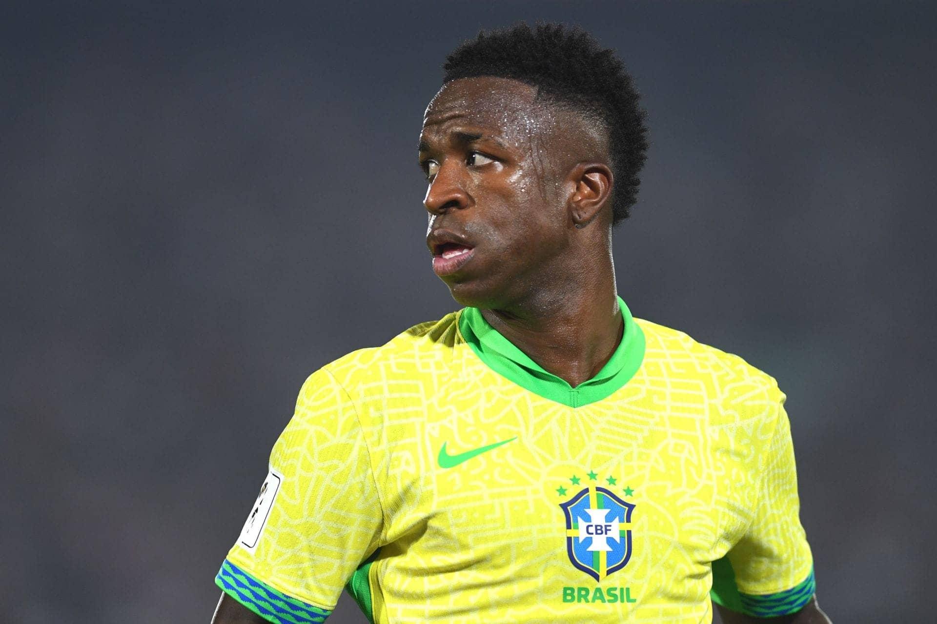 Giovanni Goes Off: Vinicius Jr. Is a Limited Athlete!