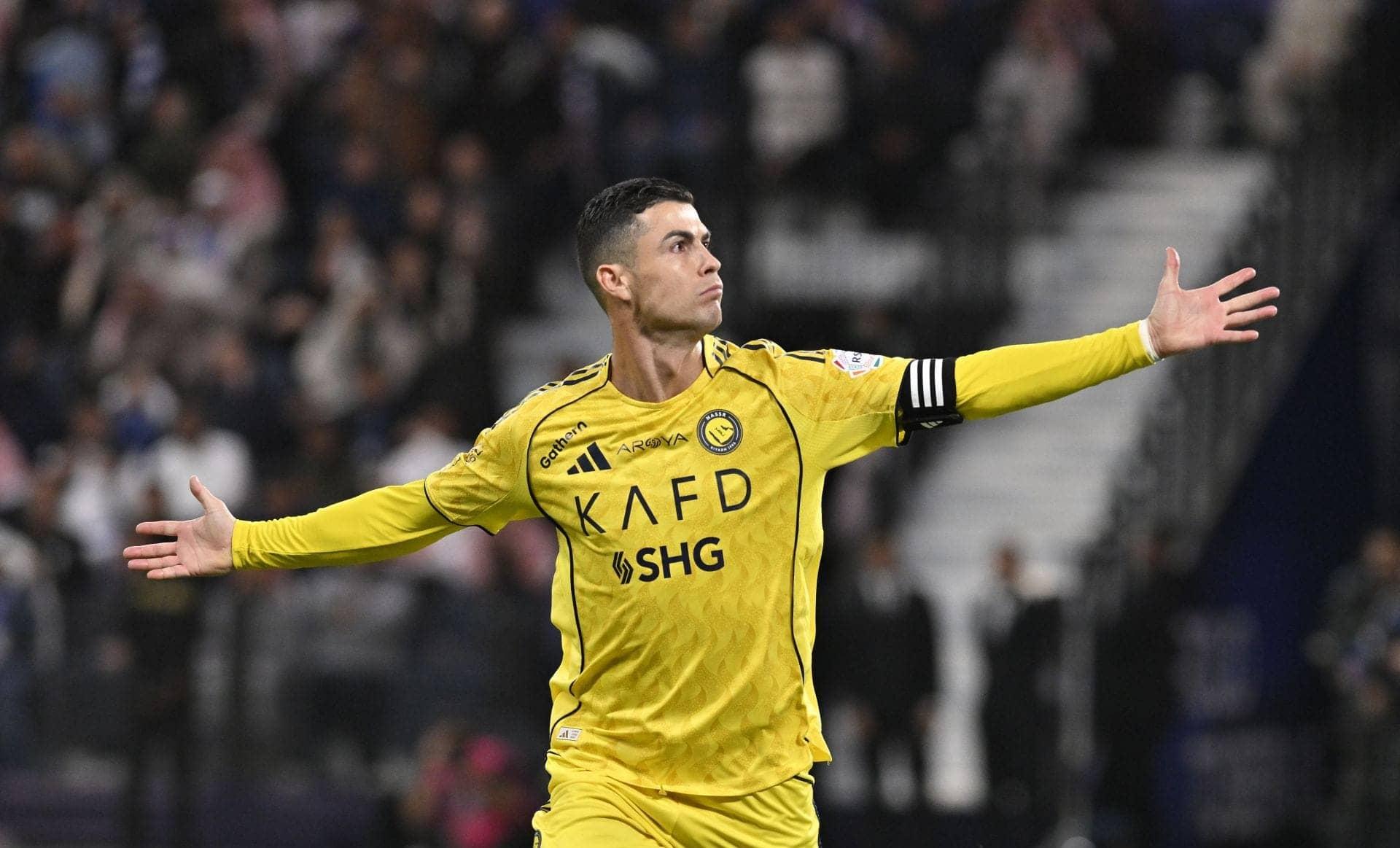 Cristiano Ronaldo Strikes Back: Al-Nassr's Pay Drama Unfolds