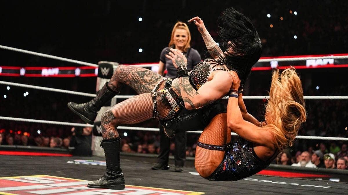 Rhea Ripley ka WWE RAW par hilarious botch moment!