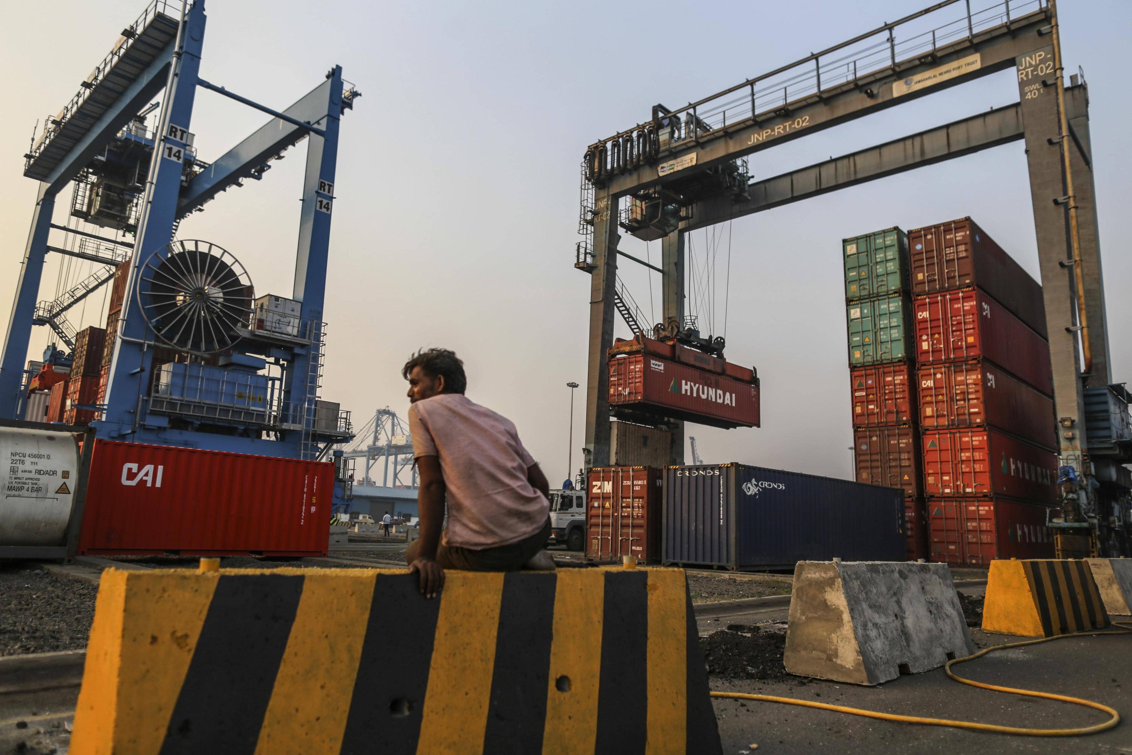 Govt Shocks Exporters: RoDTEP Benefits Cut by 50%!