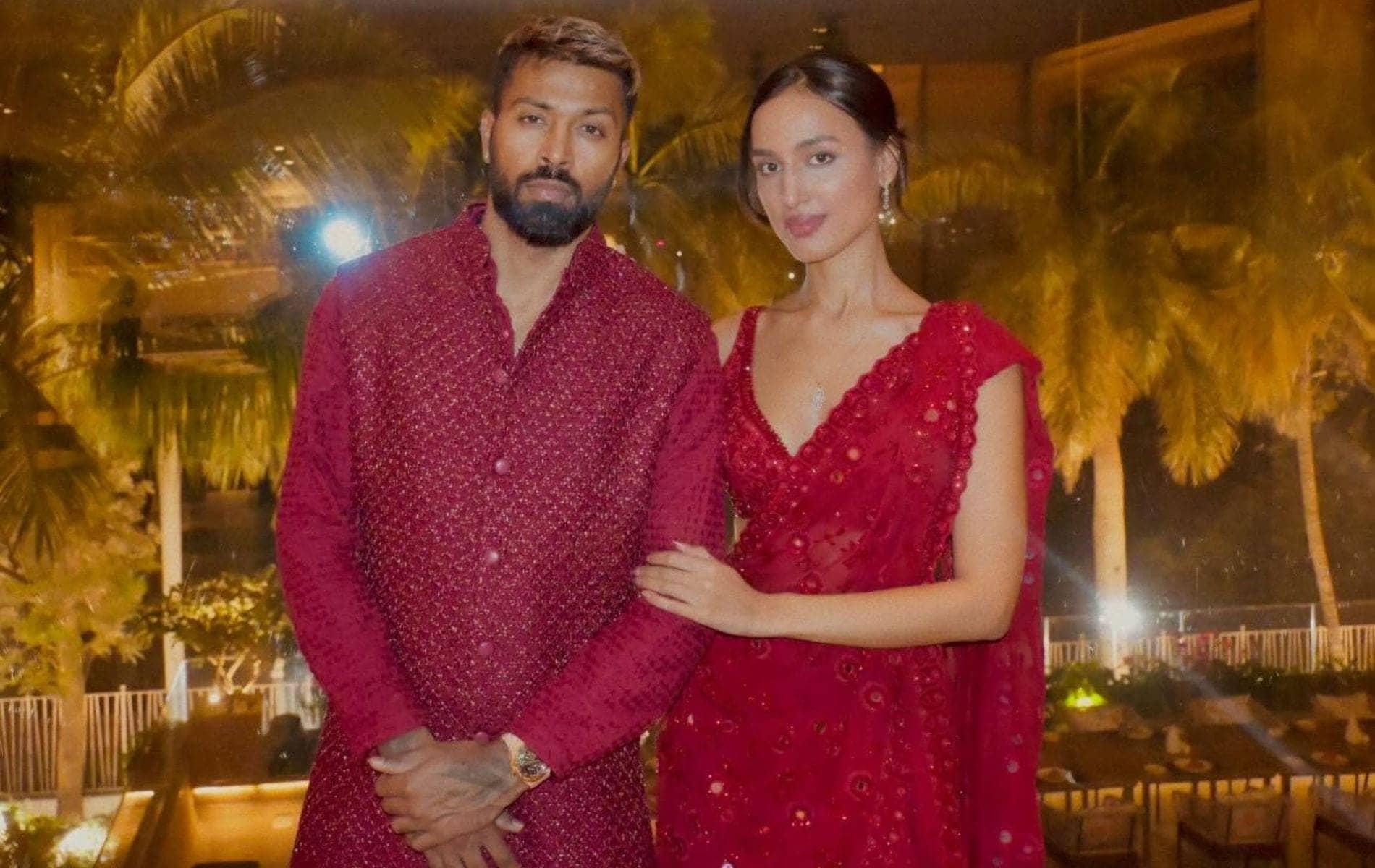 Hardik Pandya and Girlfriend Steal the Show Before Match