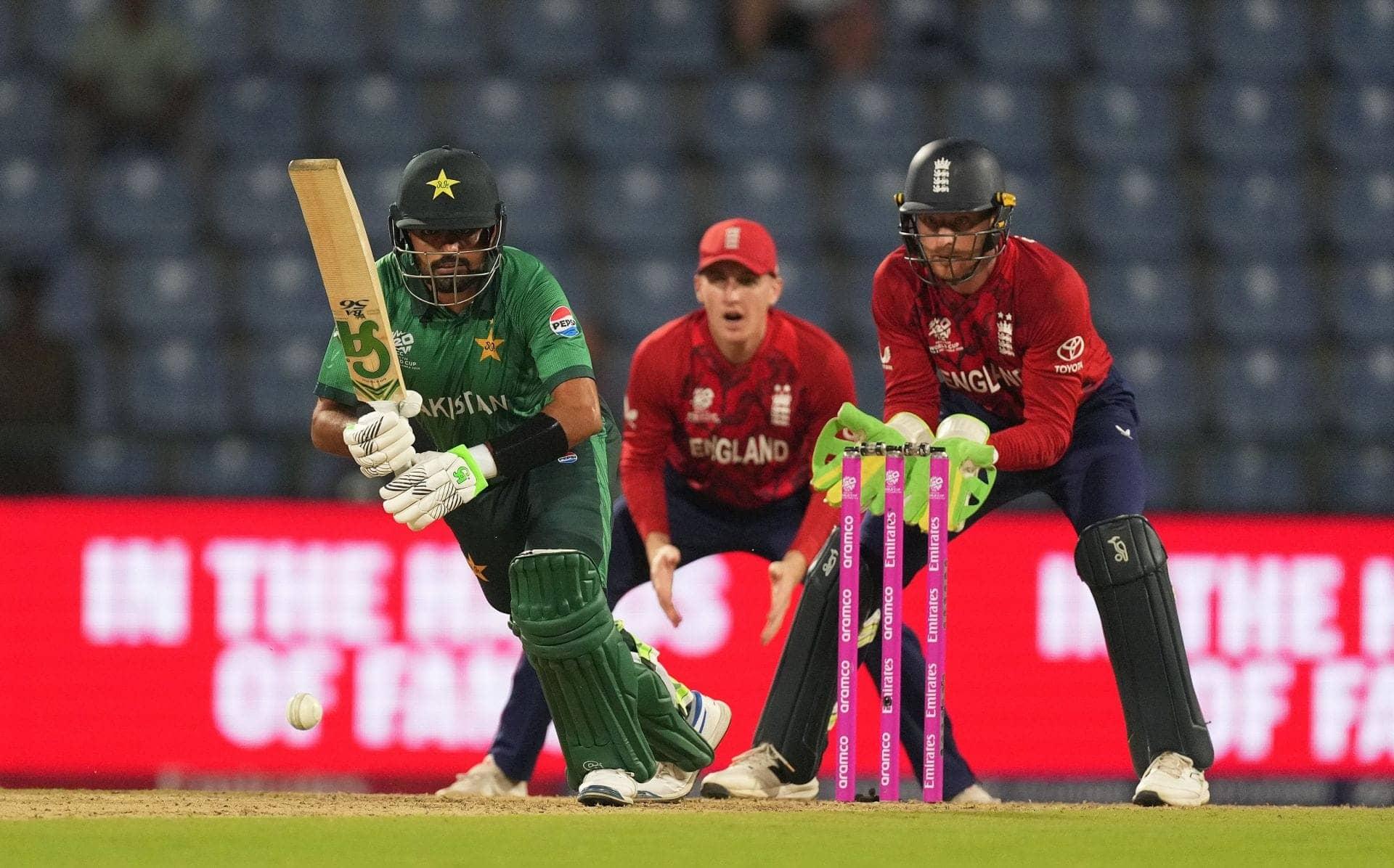 Babar Azam ki slow batting par Ashwin ka hilarious troll!