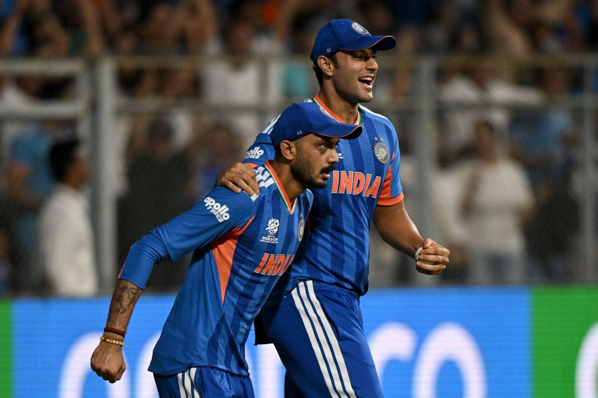 Axar and Dube's Unbelievable Catch Sends Will Jacks Home