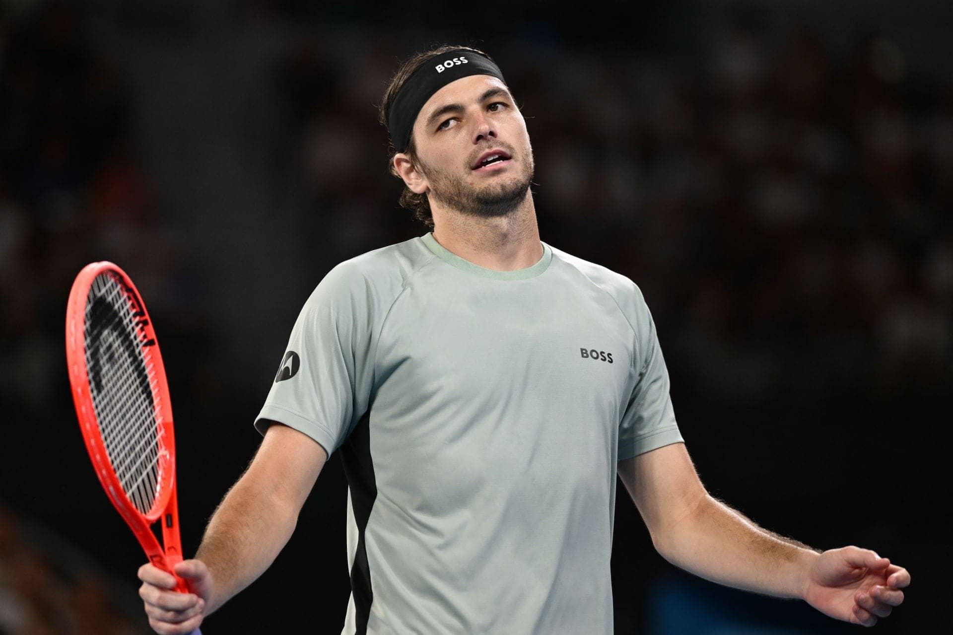 Taylor Fritz's dad's spitting blunder steals the show!