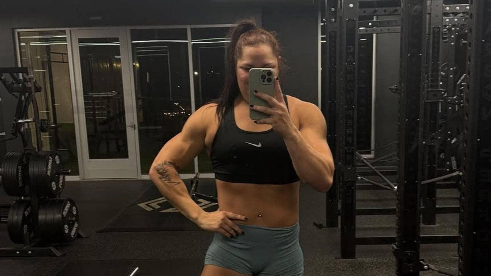 Bayley Humphrey's Magical Transformation to Myka Lockwood
