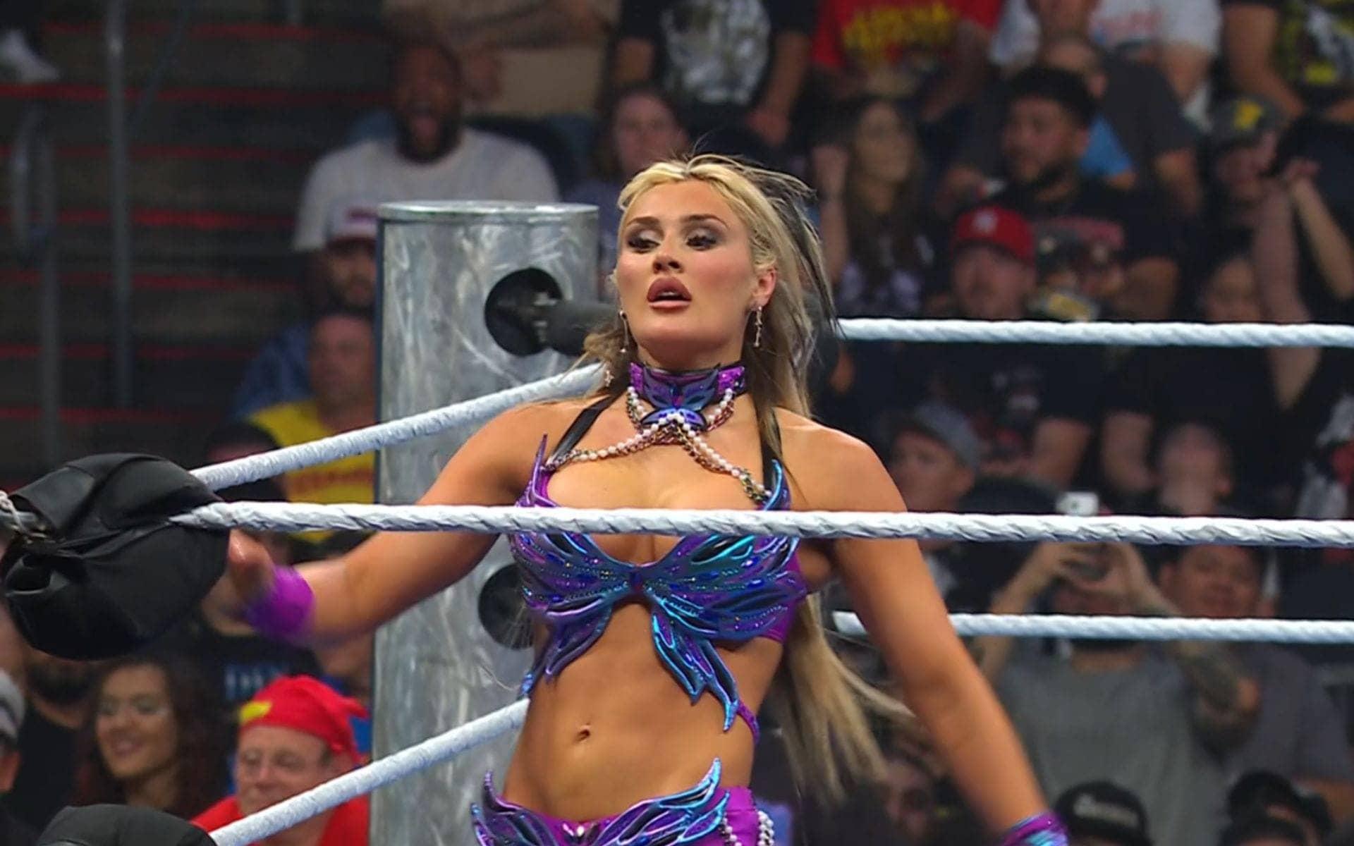 Tiffany Stratton Triumphs on SmackDown, Sets Sights on Glory