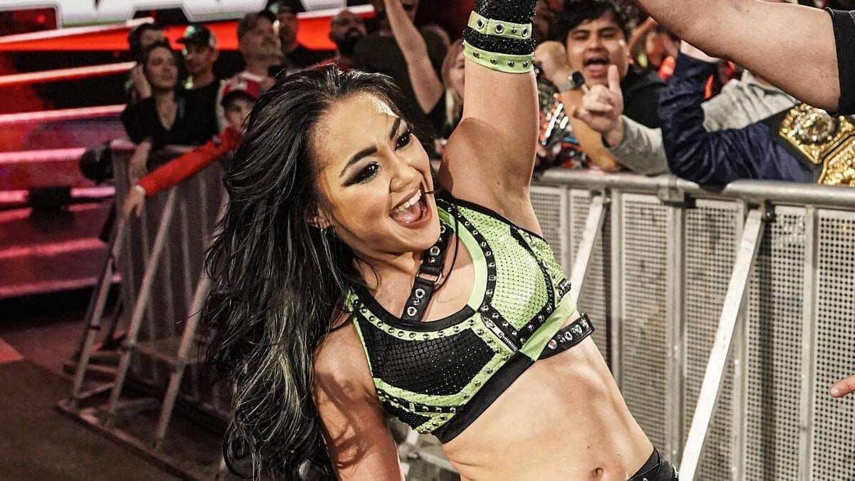 Roxanne Perez ne dil se kiya WWE legend Booker T ko salaam