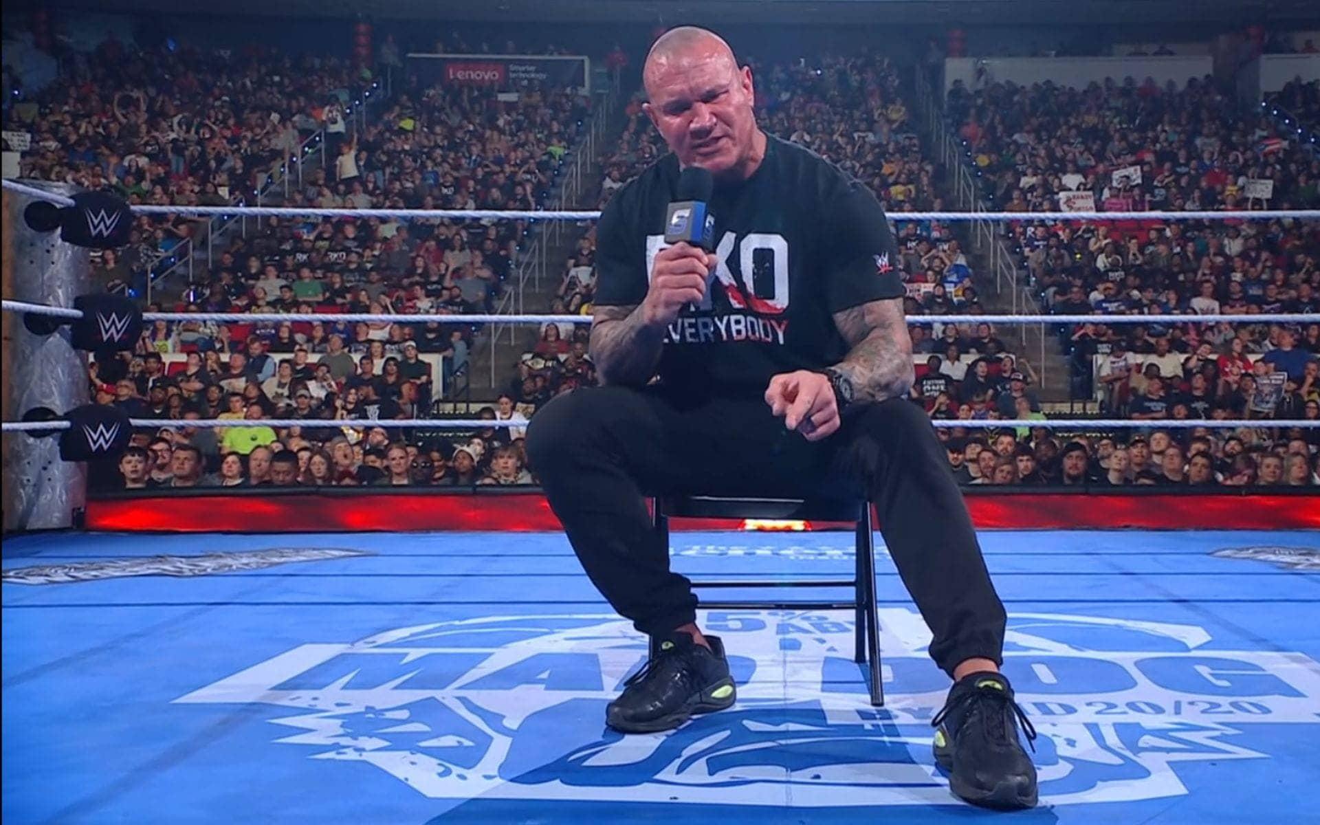 Randy Orton's heel turn flops as fans cheer the Viper!