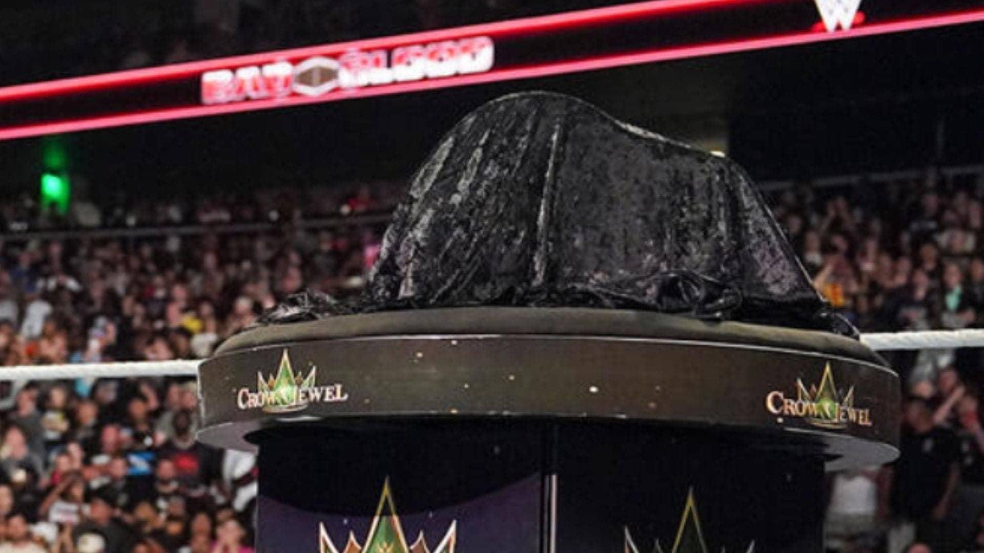 WWE NXT Showdown: Tatum on the Hunt for Stolen Gold!
