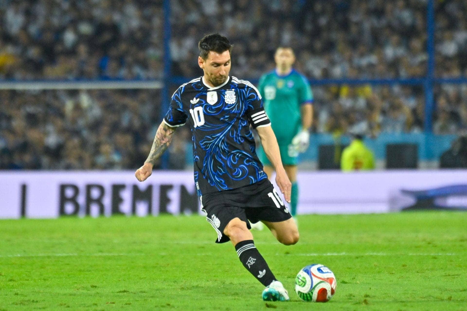 Messi se baat karke Garai ne bola: Kabhi mat retire hona!