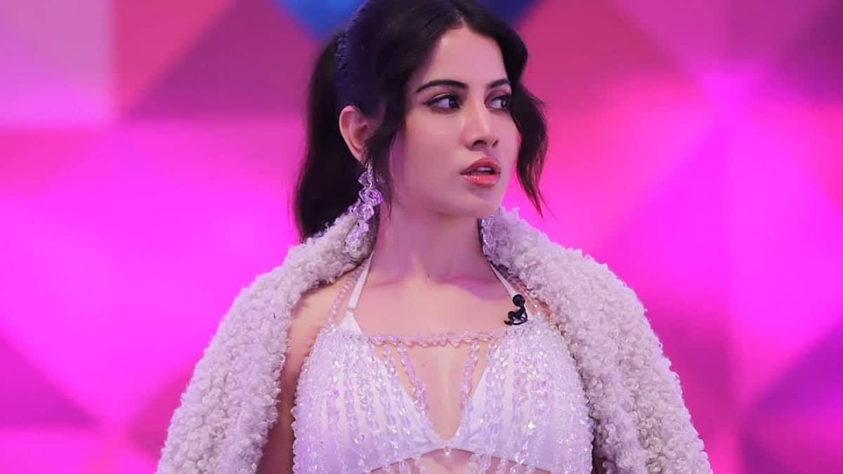 Uorfi Javed: Still Chillin' for That Big Break, Fo' Shizzle