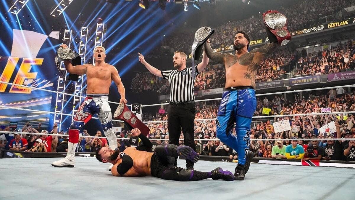 Jey Uso ne Cody ke baalon ko bola best, bhai se zyada!