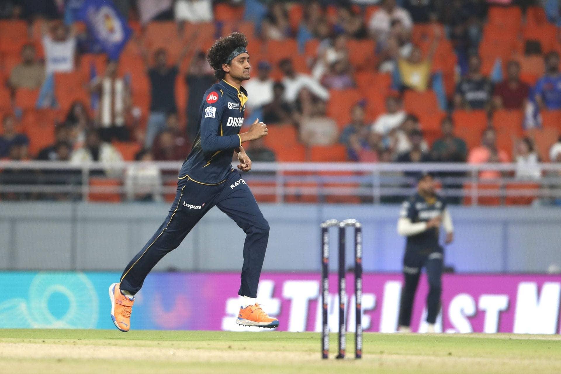 Finch's Enchantment: Summon Sai Kishore for GT vs KKR Duel