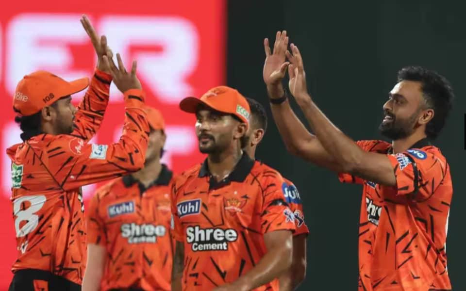 Epic IPL Showdown: Sunrisers Hyderabad vs. Delhi Capitals