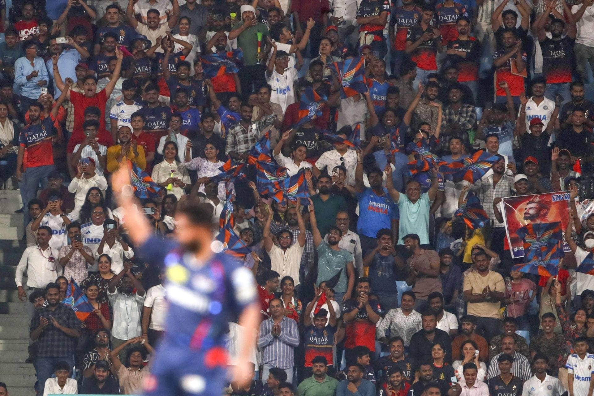 Manoj Tiwary warns LSG: This isn't turbulence, it's a crash!