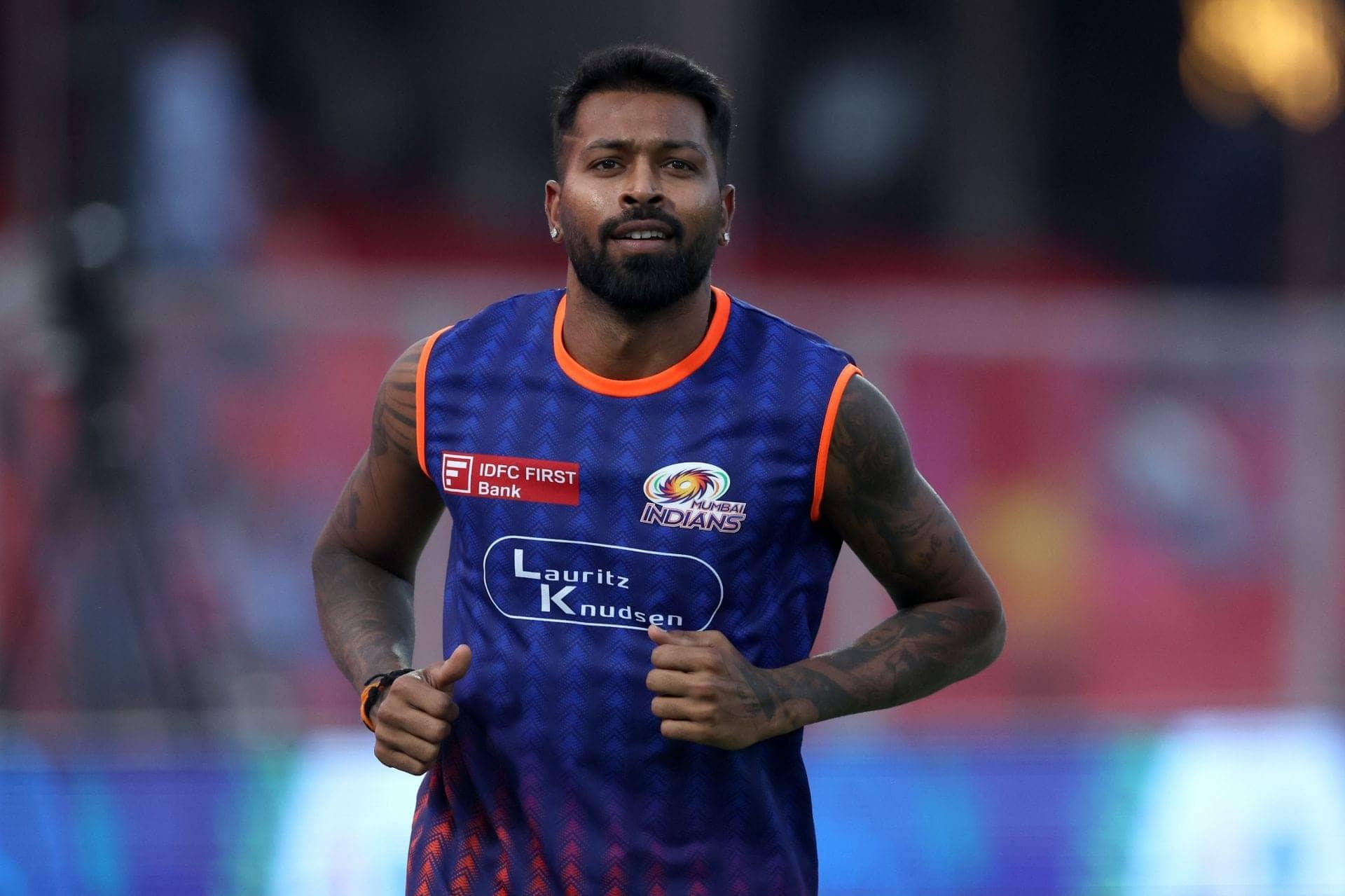 Mumbai Indians ka Hardik Pandya ko captain rakhne ka plan hai!