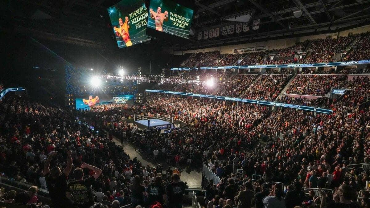 WWE SmackDown: Clash of Titans This Friday Night!