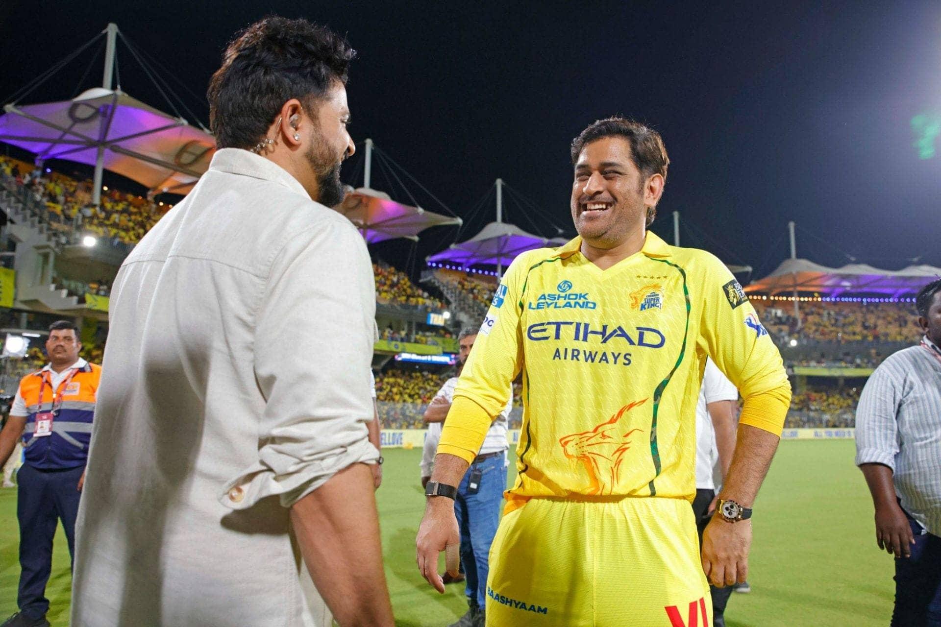 Dhoni ki khushi gayab, Ashwin ka drama bhara gyaan!