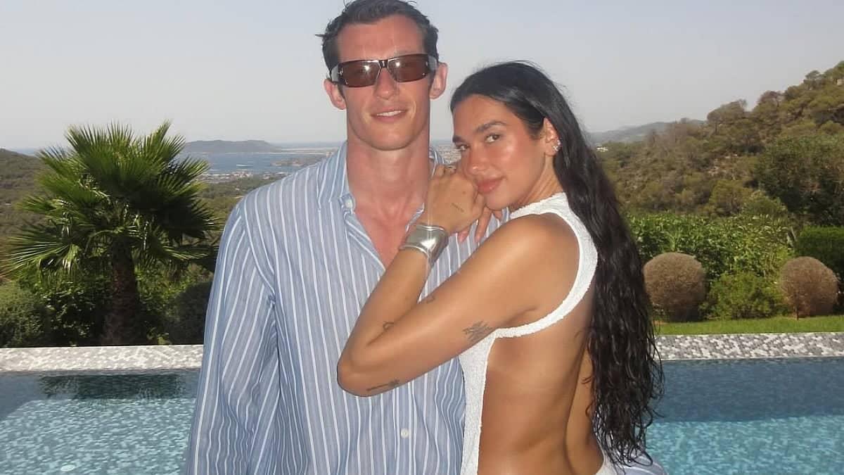 Dua Lipa Secretly Marries Callum Turner in London Ceremony