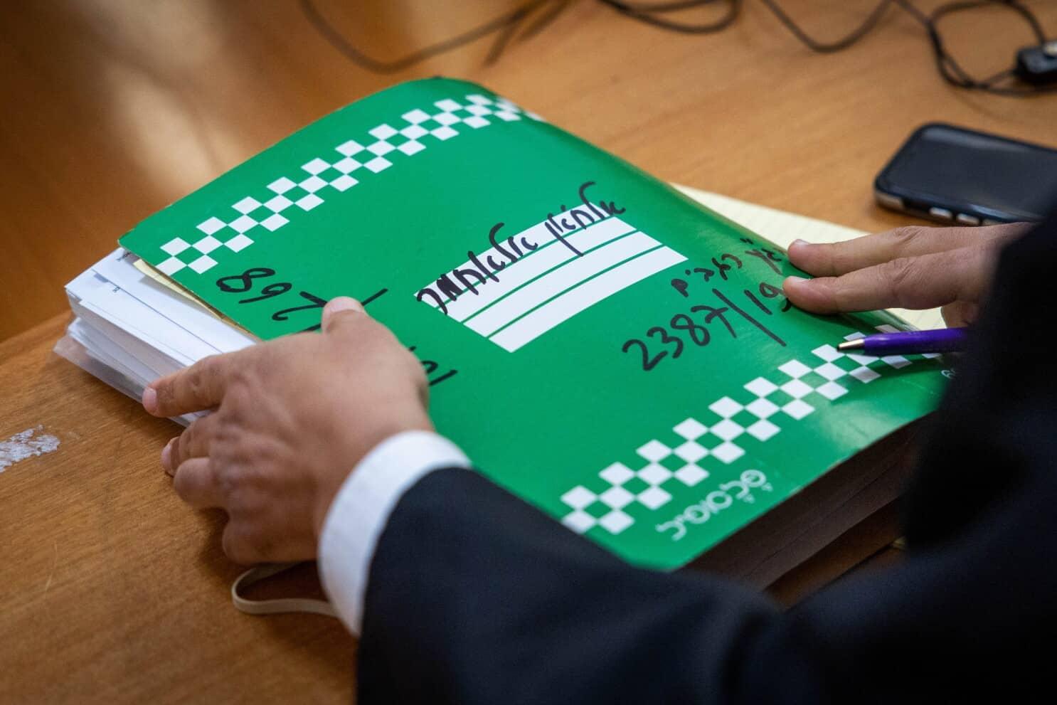 England's High Court Drama: A Political Showdown Unfolds
