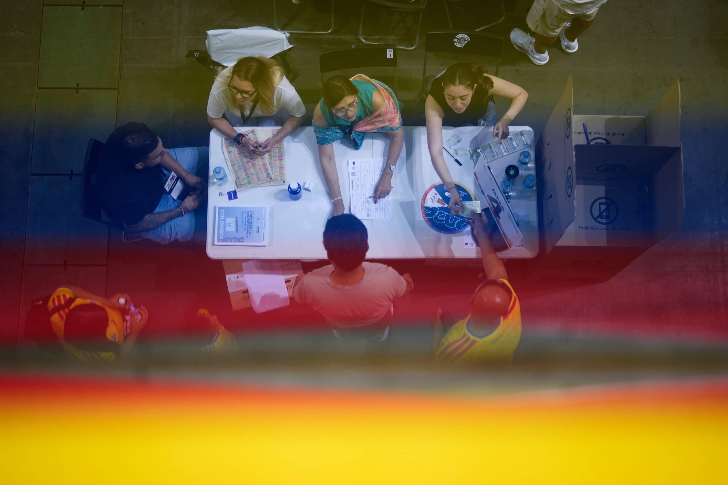 Colombian Election: Runoff Drama in Madrid!
