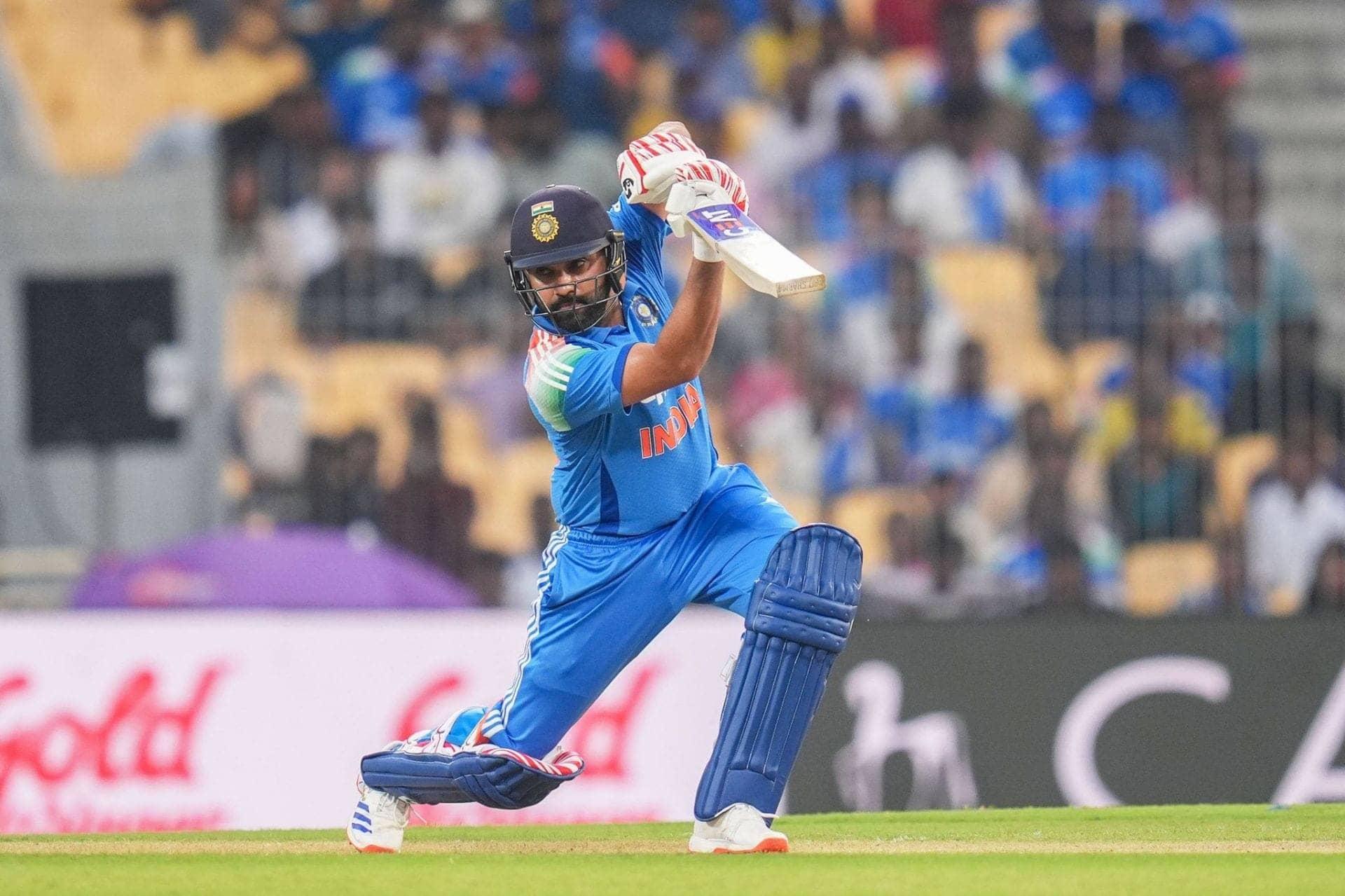 Rohit Sharma Ka Chhakka: 50 Banao, Ghar Aao Babu!